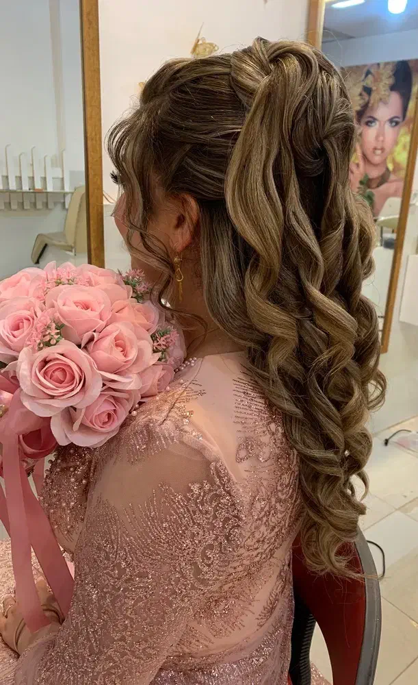 پاکسازی پوست تخصصی|خدمات آرایشگری و زیبایی|اسلامآباد غرب, |دیوار