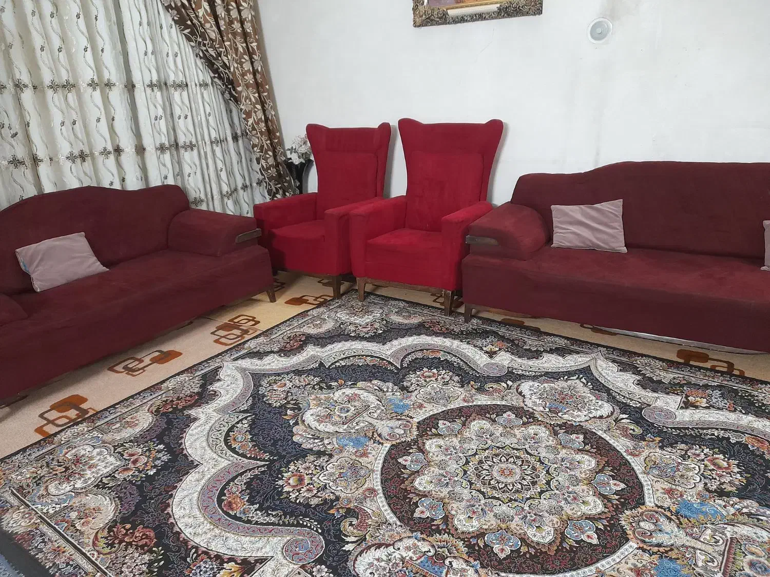مبل|مبلمان خانگی و میز عسلی|قم, شاد قلی|دیوار