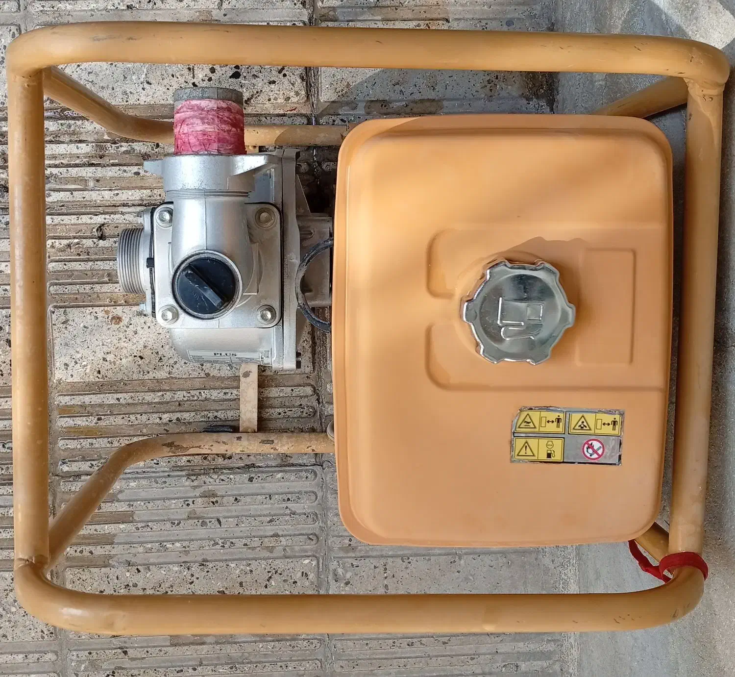 موتور آب بنزینی ۲ اینچ روبین|ماشین‌آلات صنعتی|کرمانشاه, |دیوار