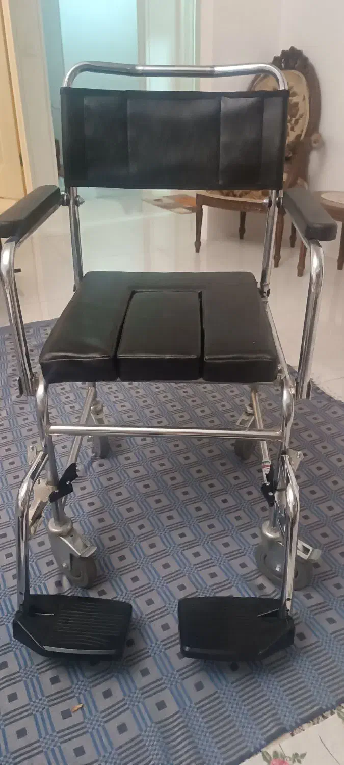 ویلچر حمام و دستشویی نو|آرایشی، بهداشتی، درمانی|تبریز, |دیوار