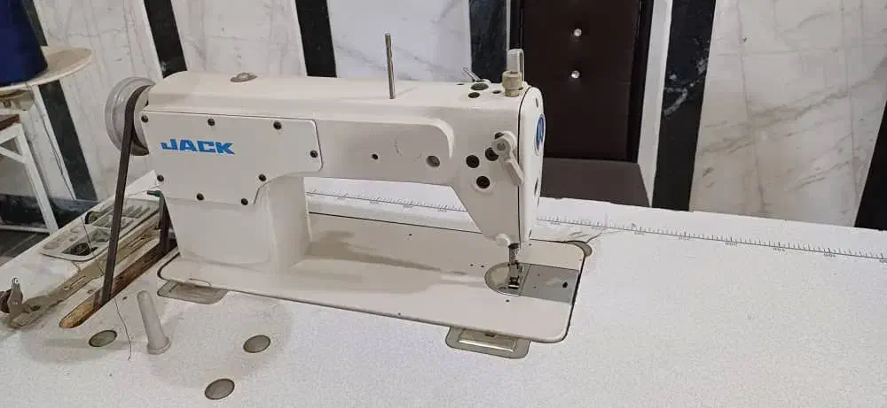 چرخ خیاطی جک.چرچیل.میز|چرخ خیاطی و ریسندگی|بناب, |دیوار