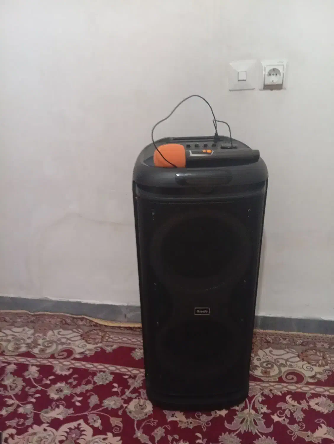 اسپیکر|سیستم صوتی خانگی|بم, |دیوار