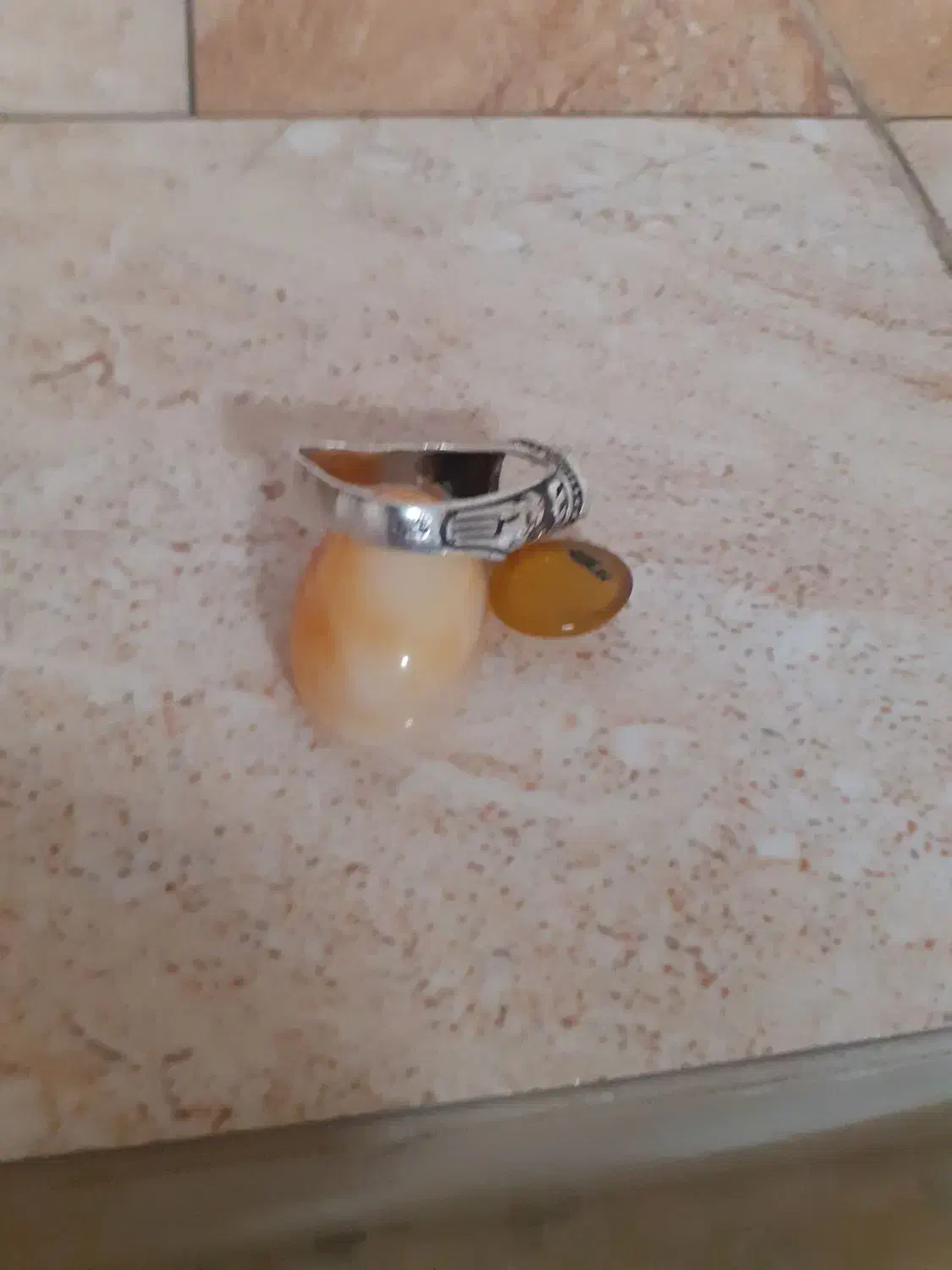 یک عدد انگشتر نقره ودوتانگین انگشتر|جواهرات|مسجد سلیمان, |دیوار