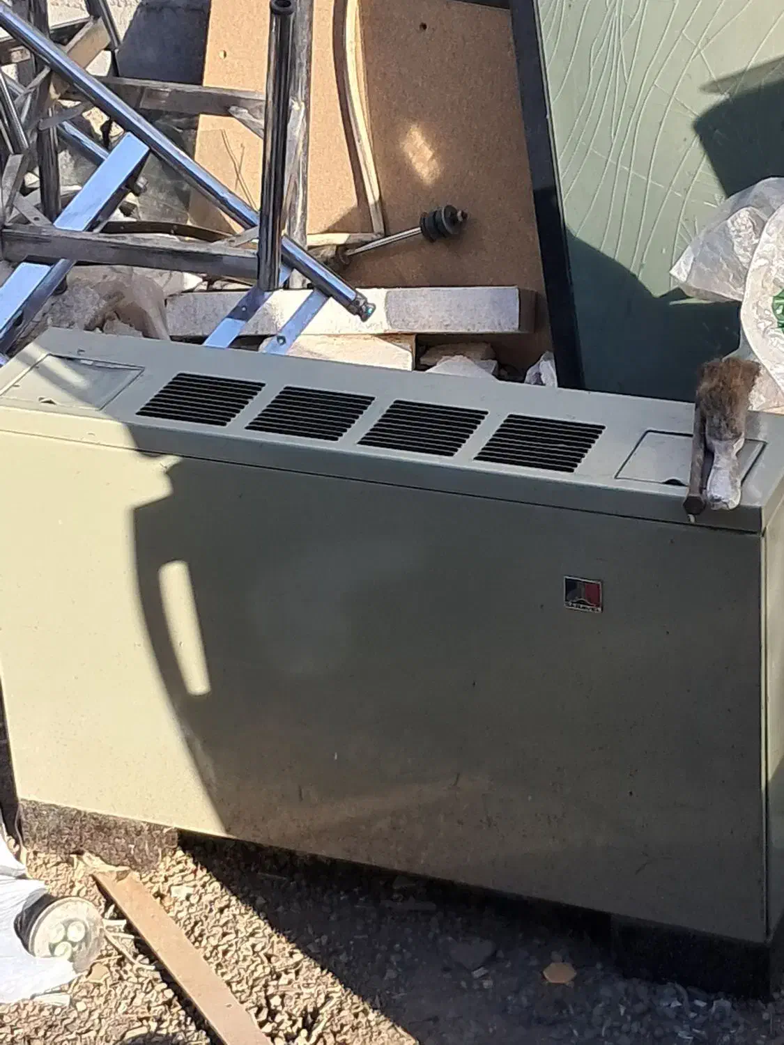 فروش خریدپکیج رادیاتور سوفاژوغیره بالاترین قیمت|آبگرمکن، پکیج، شوفاژ|مشهد, بهارستان|دیوار