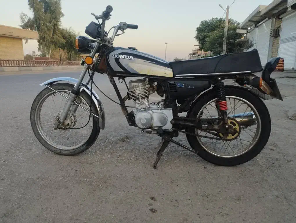 موتور سیکلت هندا245000|موتورسیکلت|گتوند, |دیوار