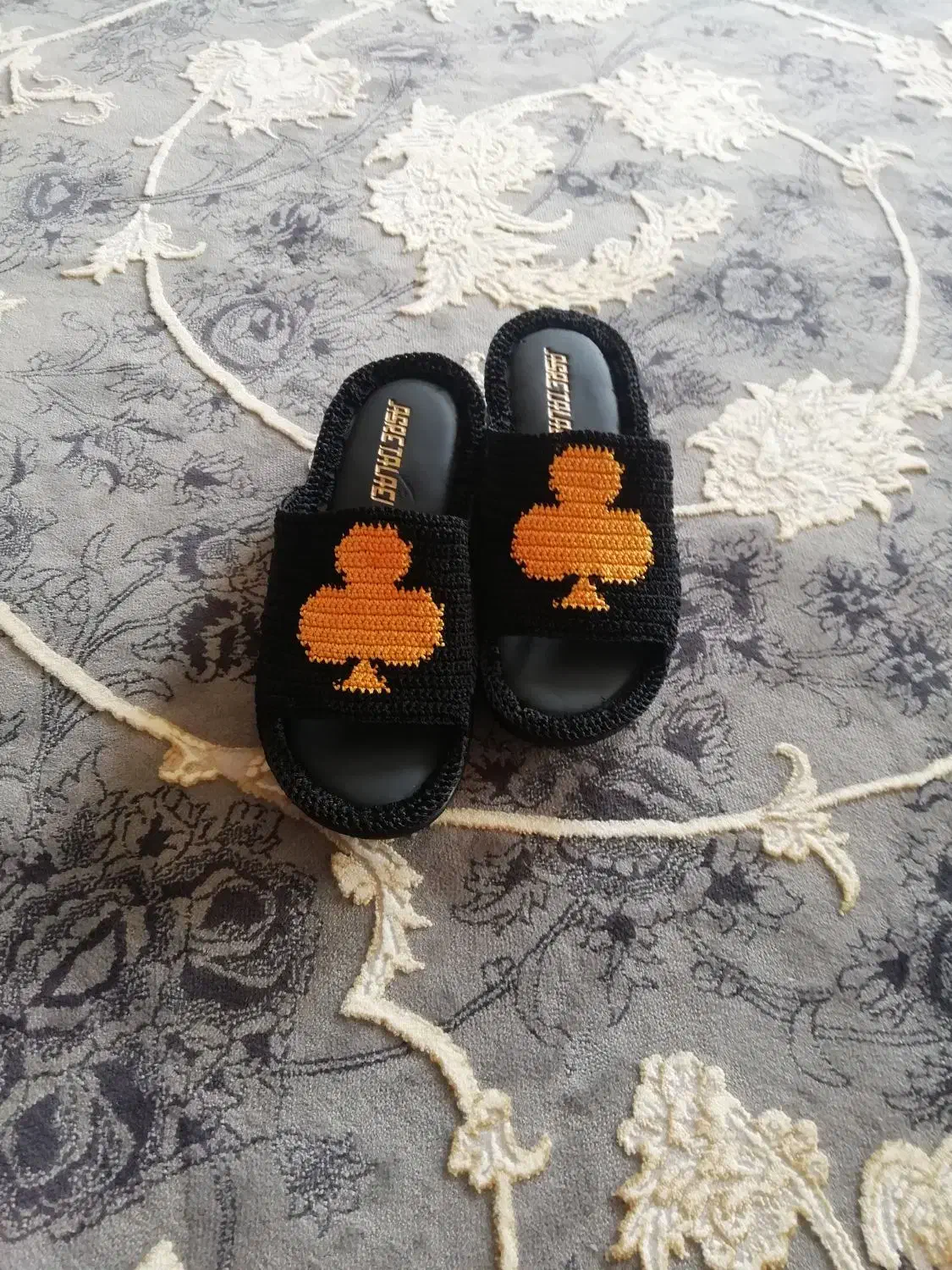 فروشی|کیف، کفش، کمربند|یاسوج, |دیوار