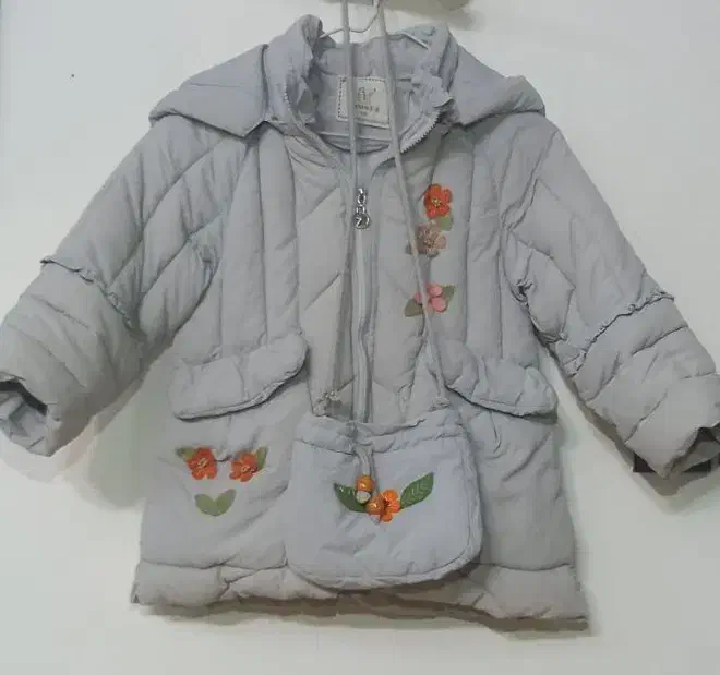 کاپشن بچه گانه مناسب ۵ تا ۷سال|کفش و لباس بچه|قرچک, مهدیه|دیوار