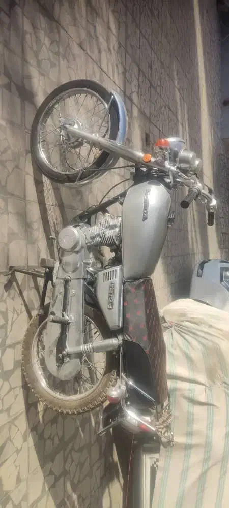 موتور ۸۲ تمیز برگه اوراق|موتورسیکلت|خمینی‌شهر, |دیوار