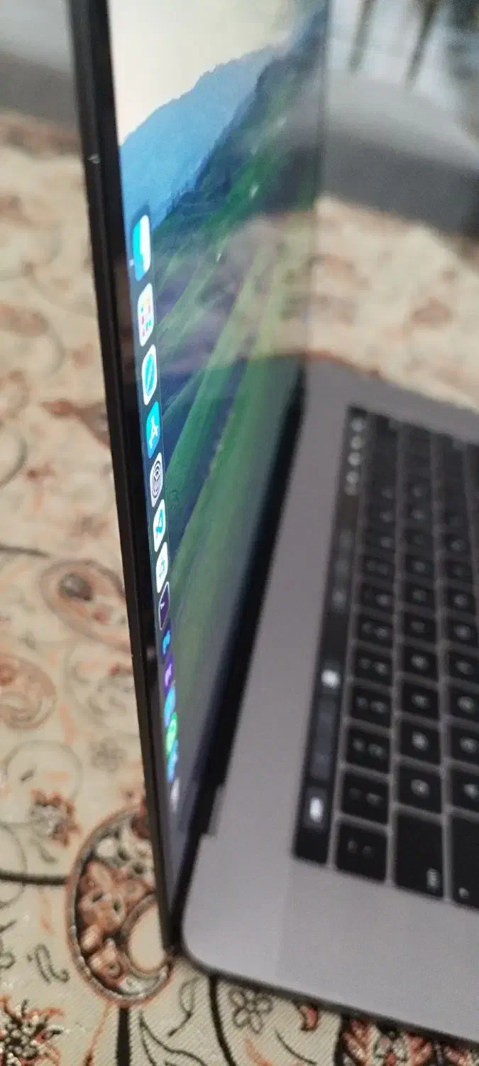 مک‌بوک پرو 15 اینچ|رایانه همراه|اصفهان, کوی ولی عصر|دیوار