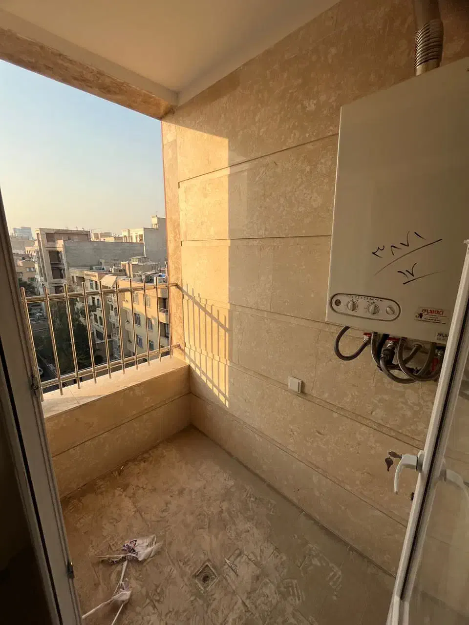 ۹۵متر/دو خواب/نوساز/فول امکانات/قرارداد۲ساله