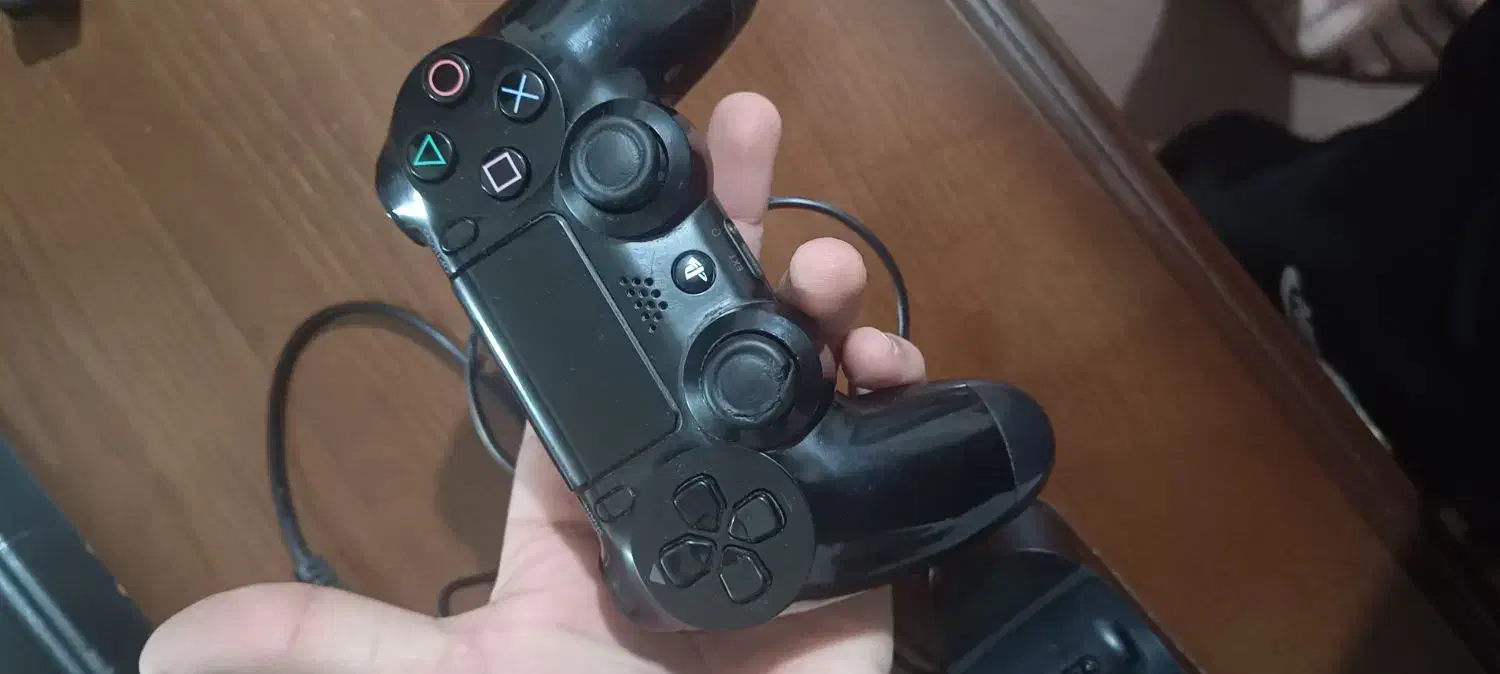 دسته و پایه شارژ ps4|کنسول، بازی ویدئویی و آنلاین|پاکدشت, پاکدشت (مامازند)|دیوار