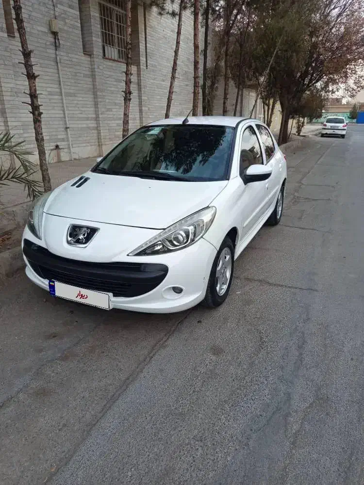 207 مدل 98|خودرو سواری و وانت|کرمان, |دیوار