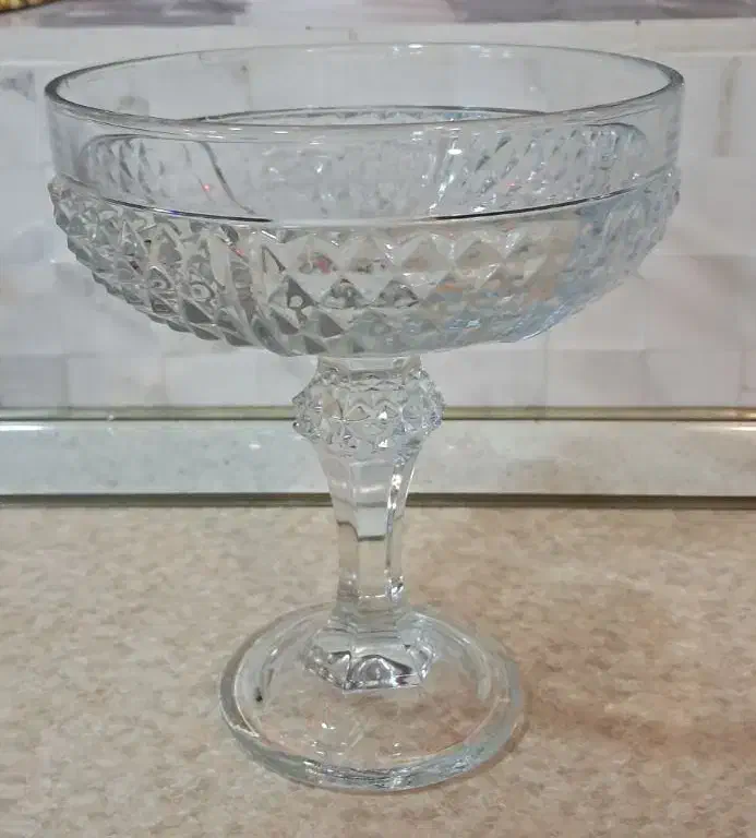 ظروف کریستال فقط ۵۰۰ تومن|ظروف سرو و پذیرایی|فردیس, منظریه|دیوار