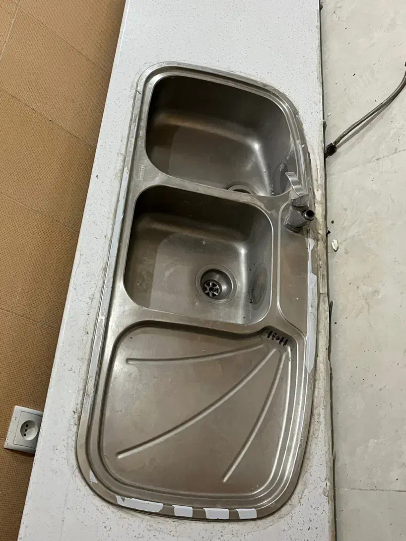 سینک استیل دولگن اخوان به همراه سینی|مصالح و تجهیزات ساختمان|بومهن, |دیوار