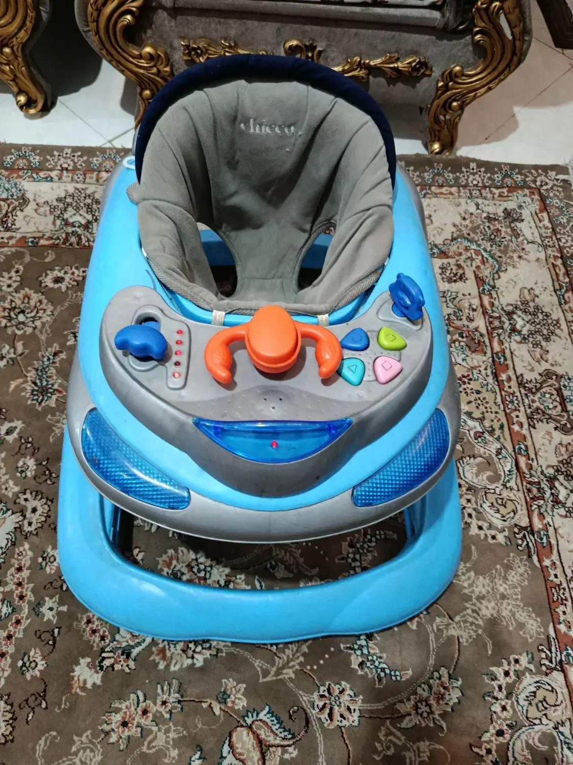 روروک|کالسکه و لوازم جانبی|ری, منصوریه منگل|دیوار