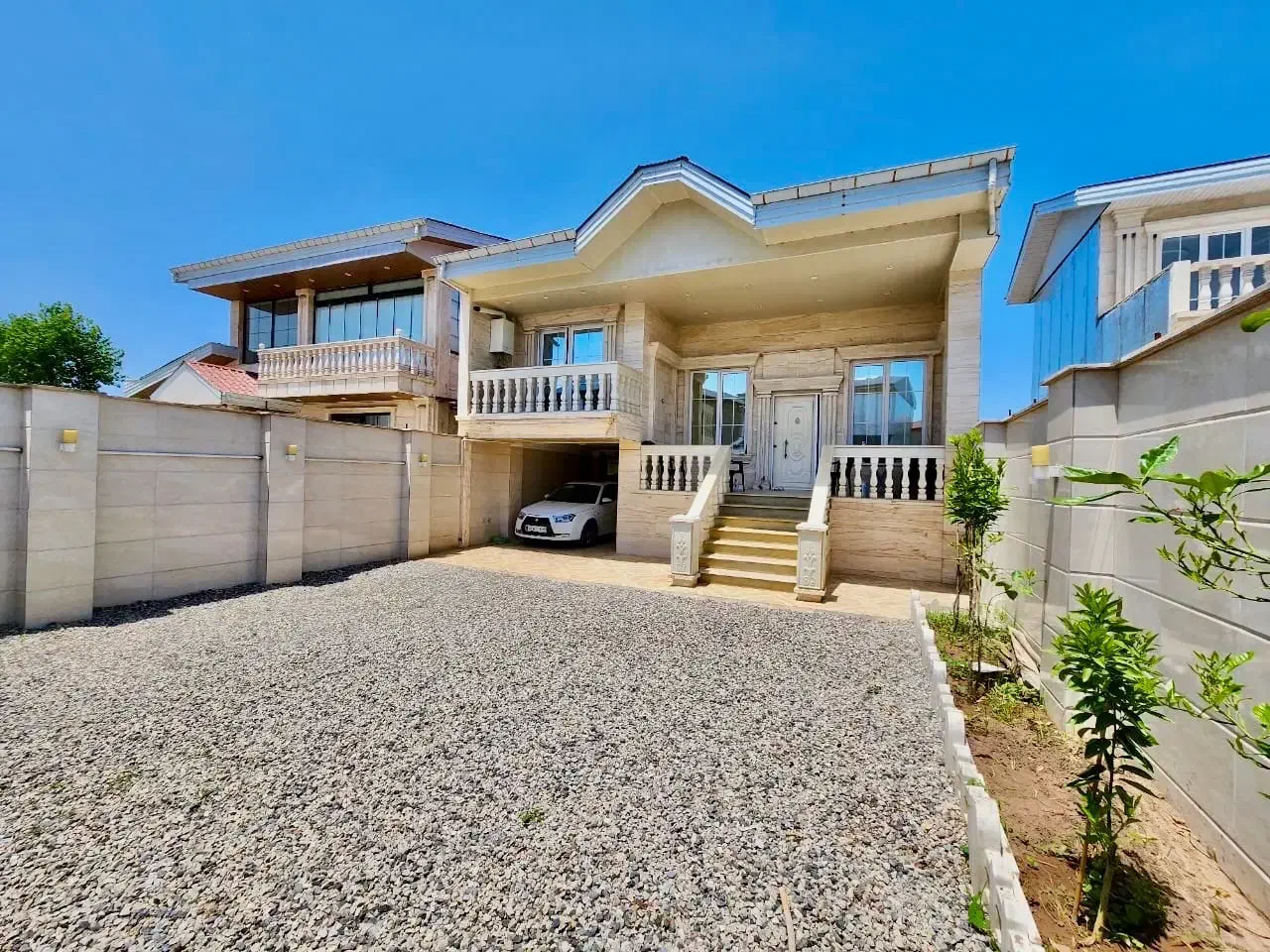 ویلای نو سازحیاط دار ۱۳۰ متری ب شرط سند|فروش خانه و ویلا|چاف و چمخاله, |دیوار