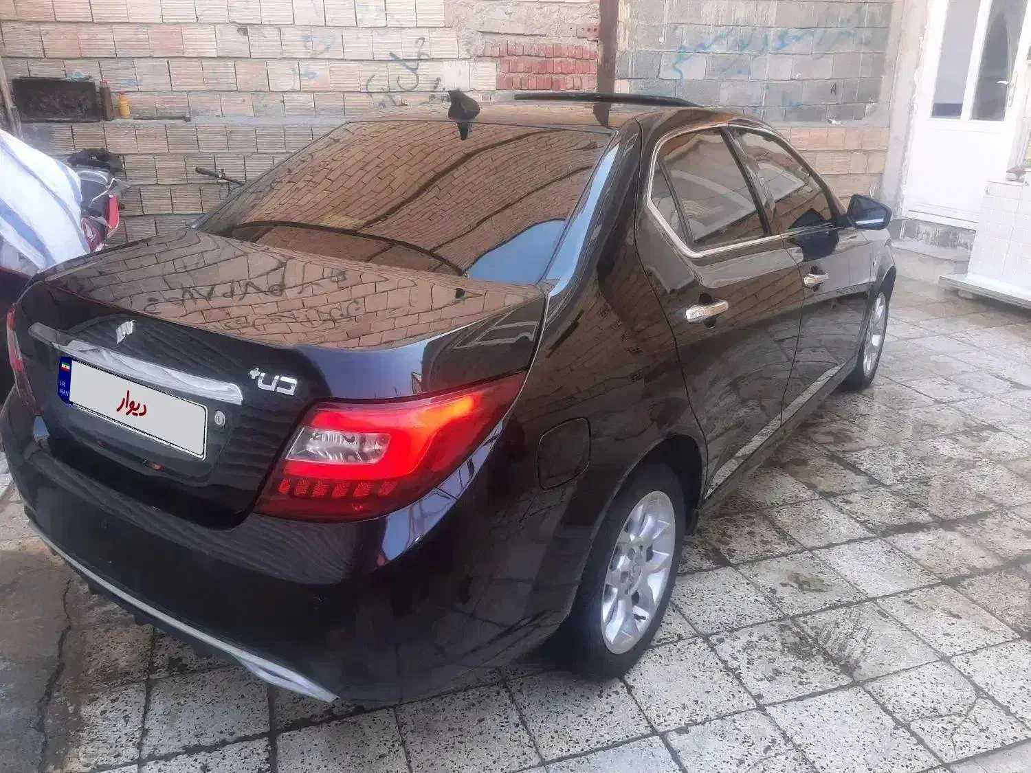 دنا پلاس توربو ۵ دنده دستی  ۱۴۰۱ مشکی|خودرو سواری و وانت|سنندج, |دیوار