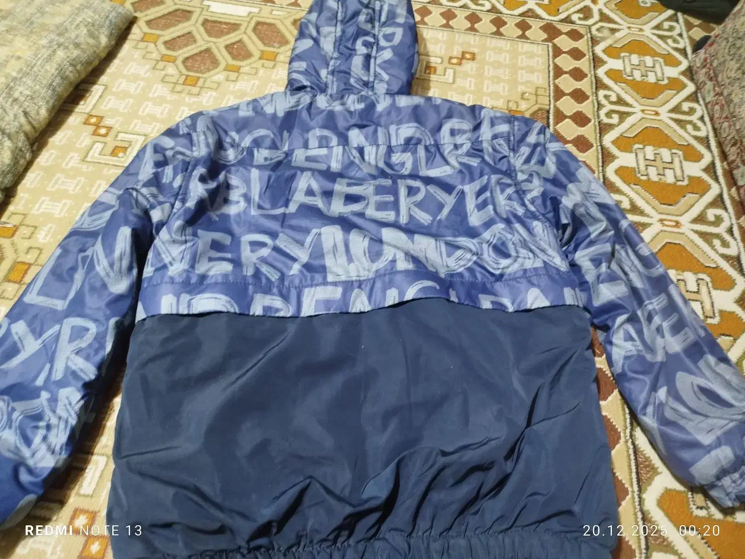 کابشن|کفش و لباس بچه|مشهد, هفت تیر (نه دره)|دیوار