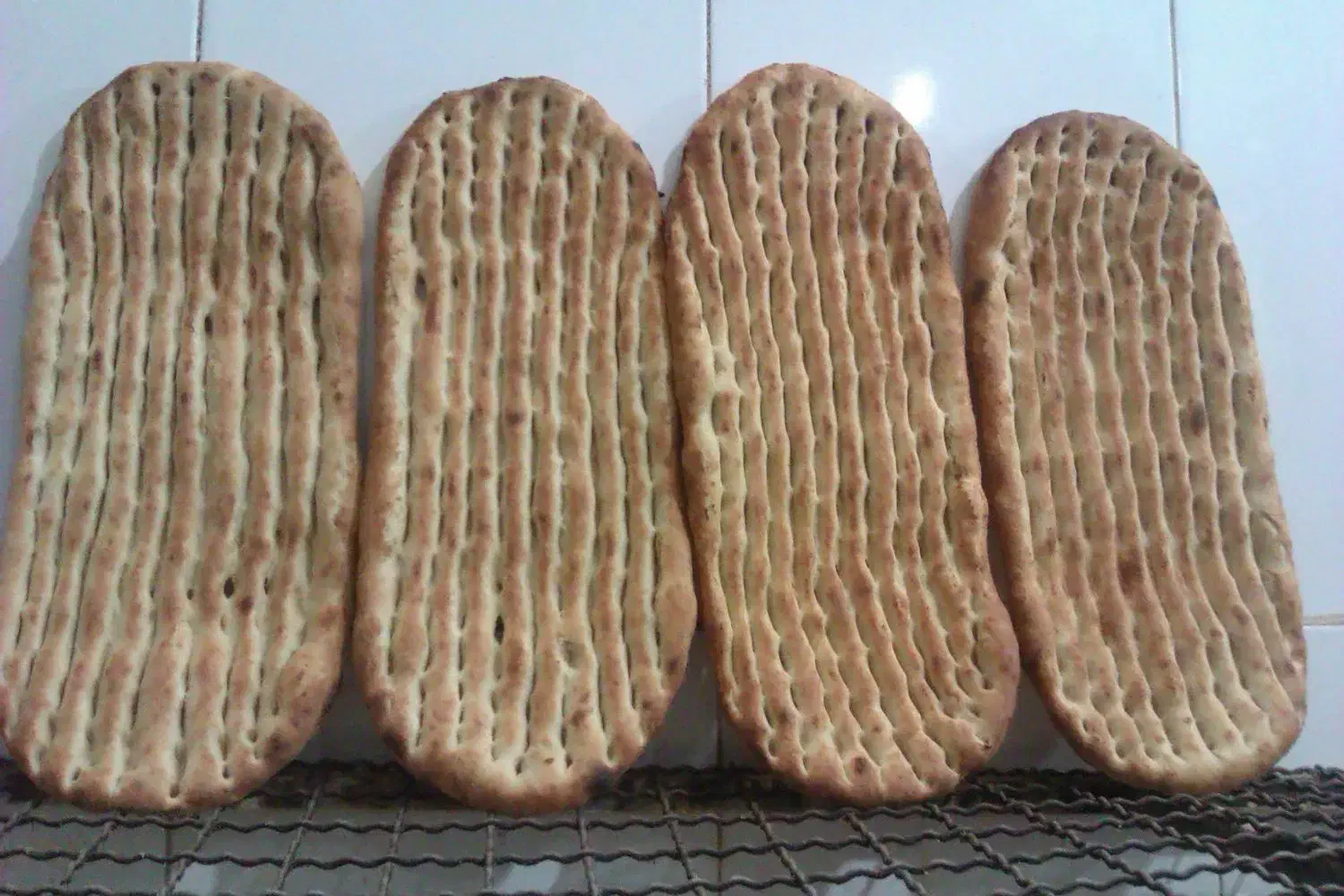 کارگر نانوا کمکی هستم|استخدام خدمات فروشگاه و رستوران|بجنورد, |دیوار