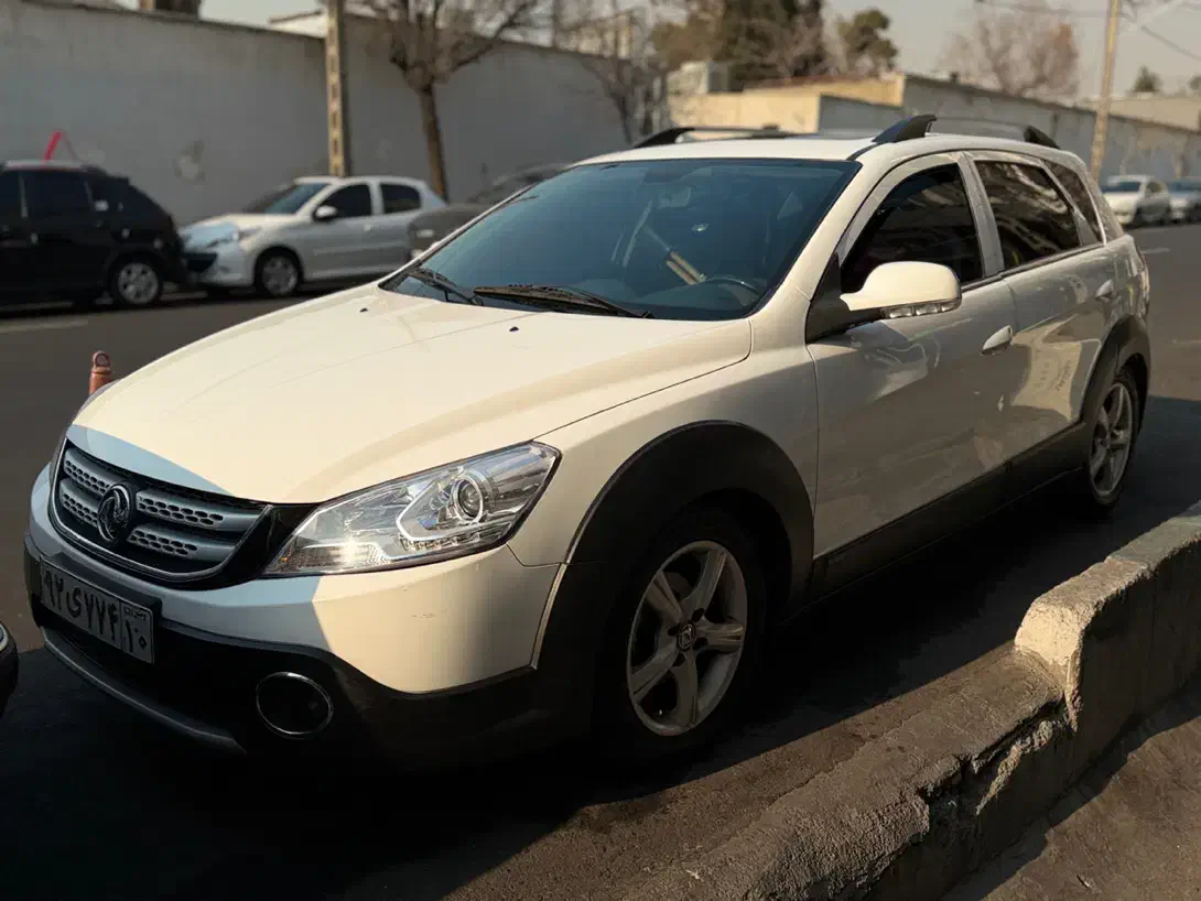 اچ سی کراس مدل ۱۳۹۷ معاوضه بدون رنگ اقساط|خودرو سواری و وانت|تهران, شادمان|دیوار