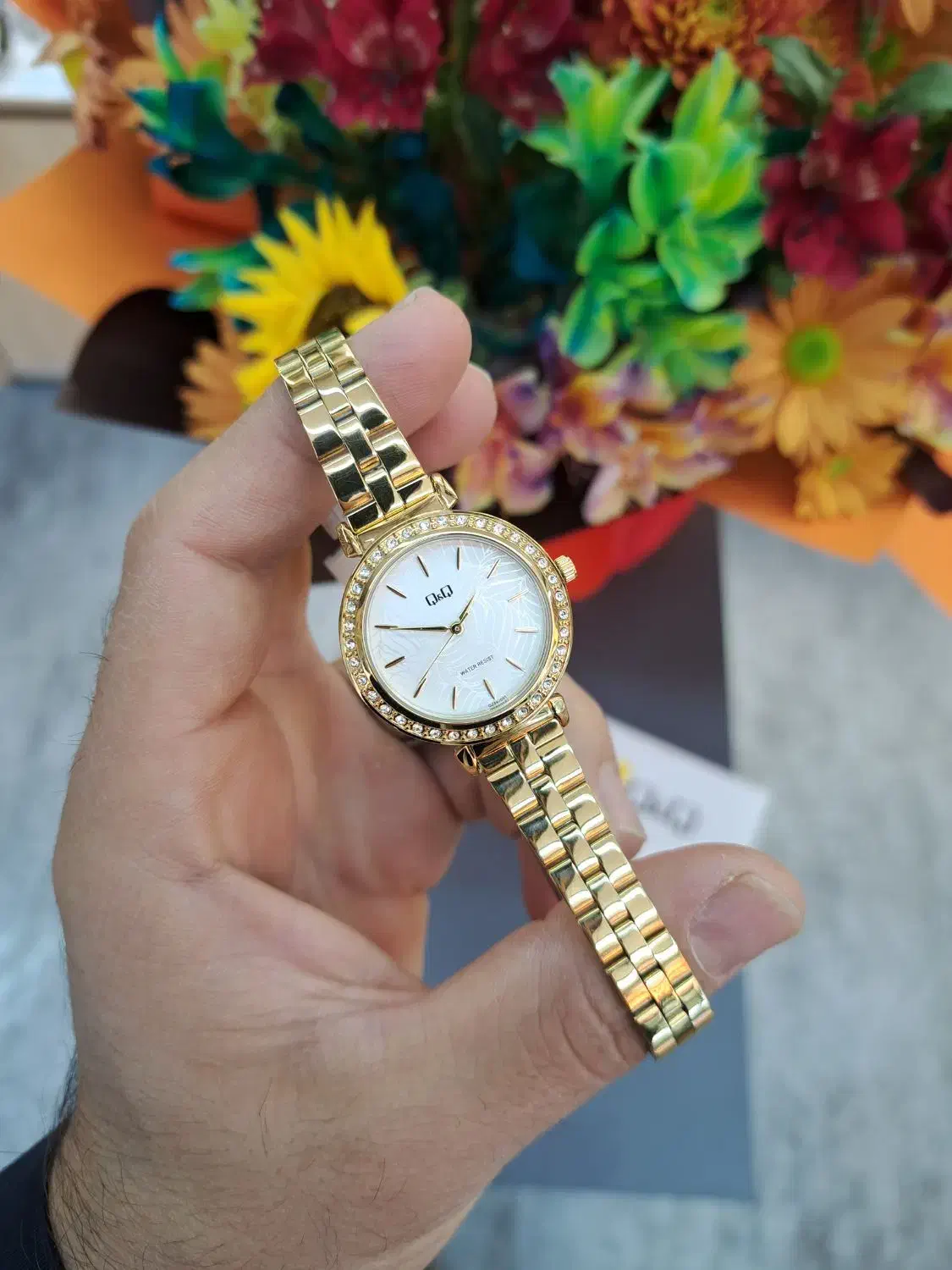 کادو یلدا و شبچله Q&Q اورجینال ژاپن زنانه طلایی|ساعت|اصفهان, قائمیه|دیوار