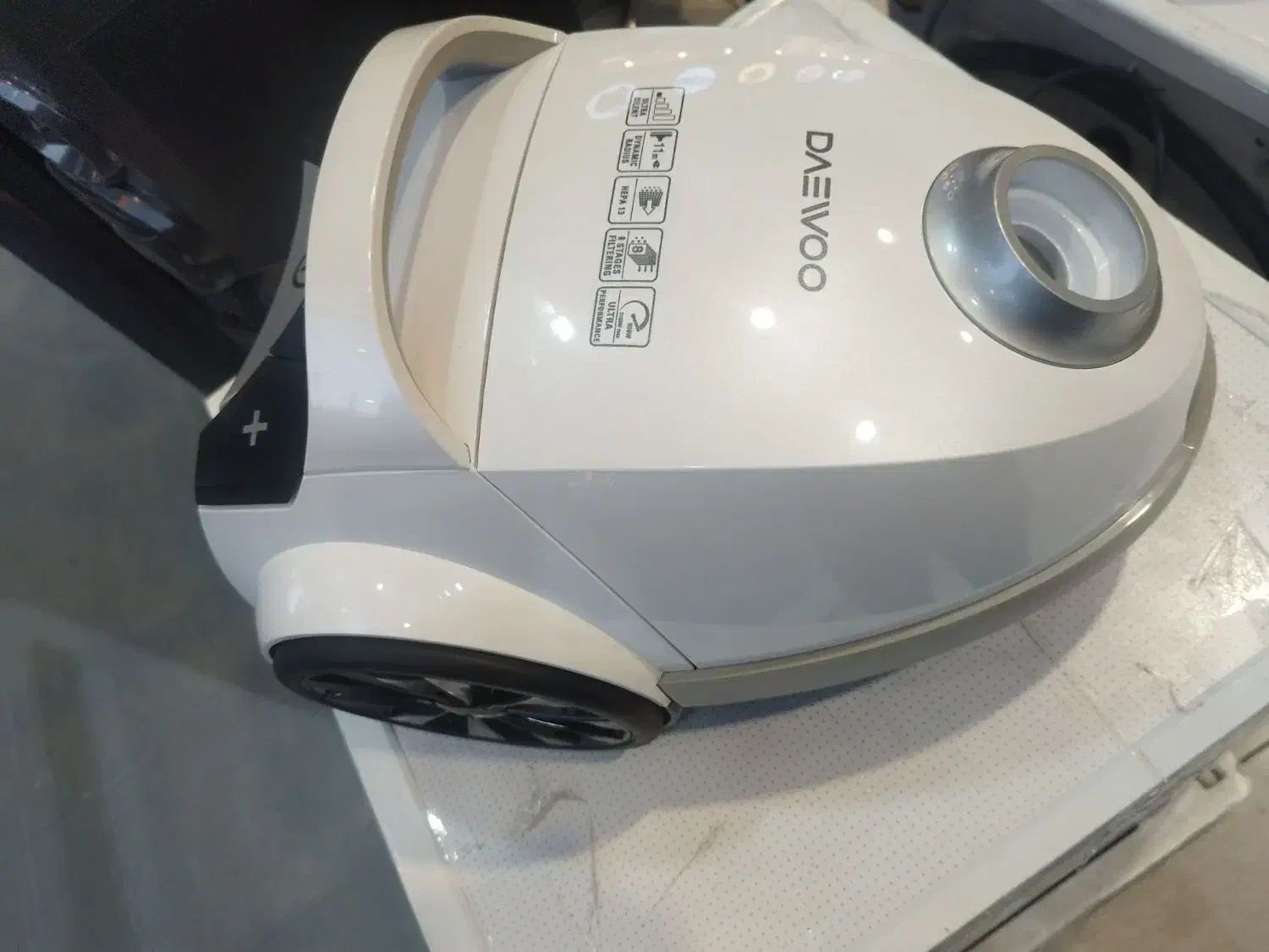 جارو برقی با دوو سفید ۲۱۰۰ وات اصلی|جاروبرقی، جارو شارژی، بخارشو|تبریز, |دیوار