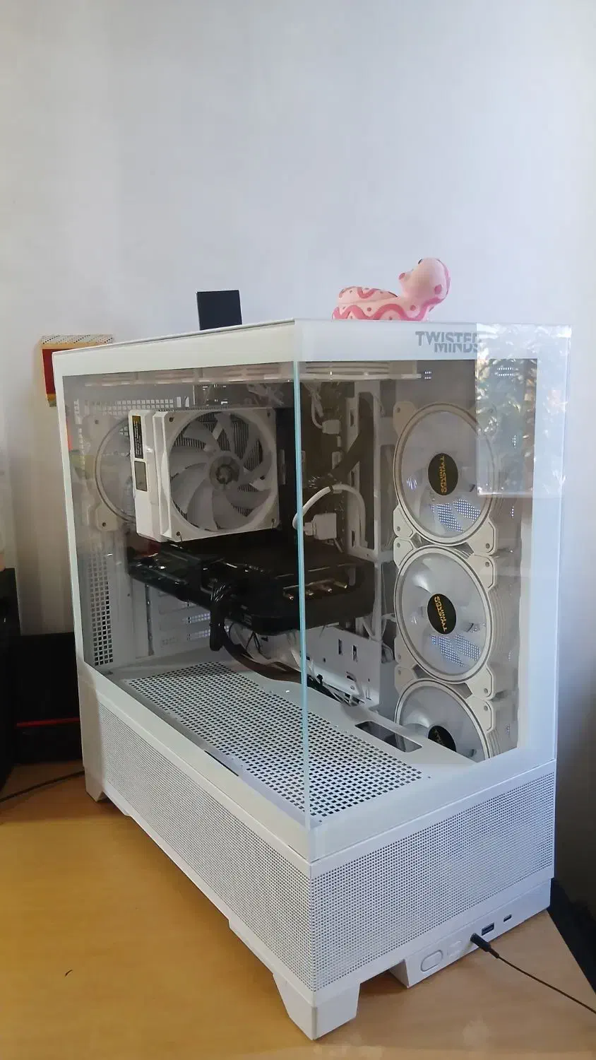 کیس گیمینگ نسل ۱۳|رایانه رومیزی|آمل, |دیوار