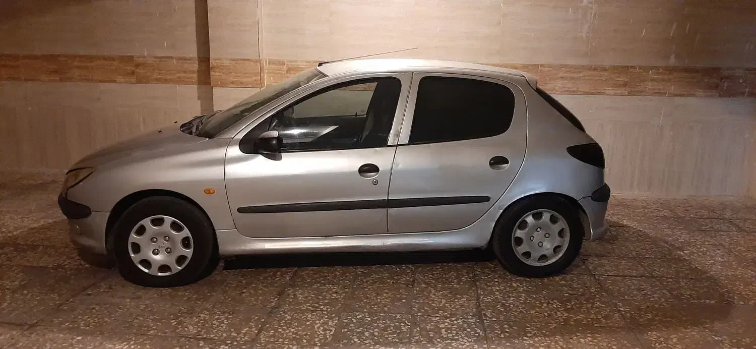 پژو ۲۰۶ مدل ۸۲|خودرو سواری و وانت|اهواز, رسالت|دیوار