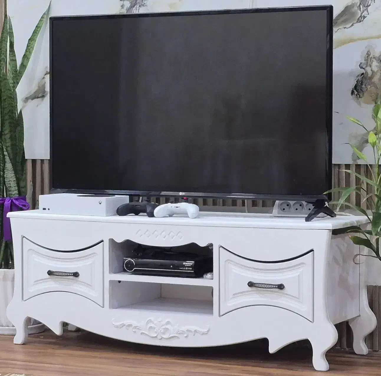 میز تلویزیون شیک و بدون ضربه|میز تلویزیون|اهواز, کوی فرهنگیان ۱|دیوار