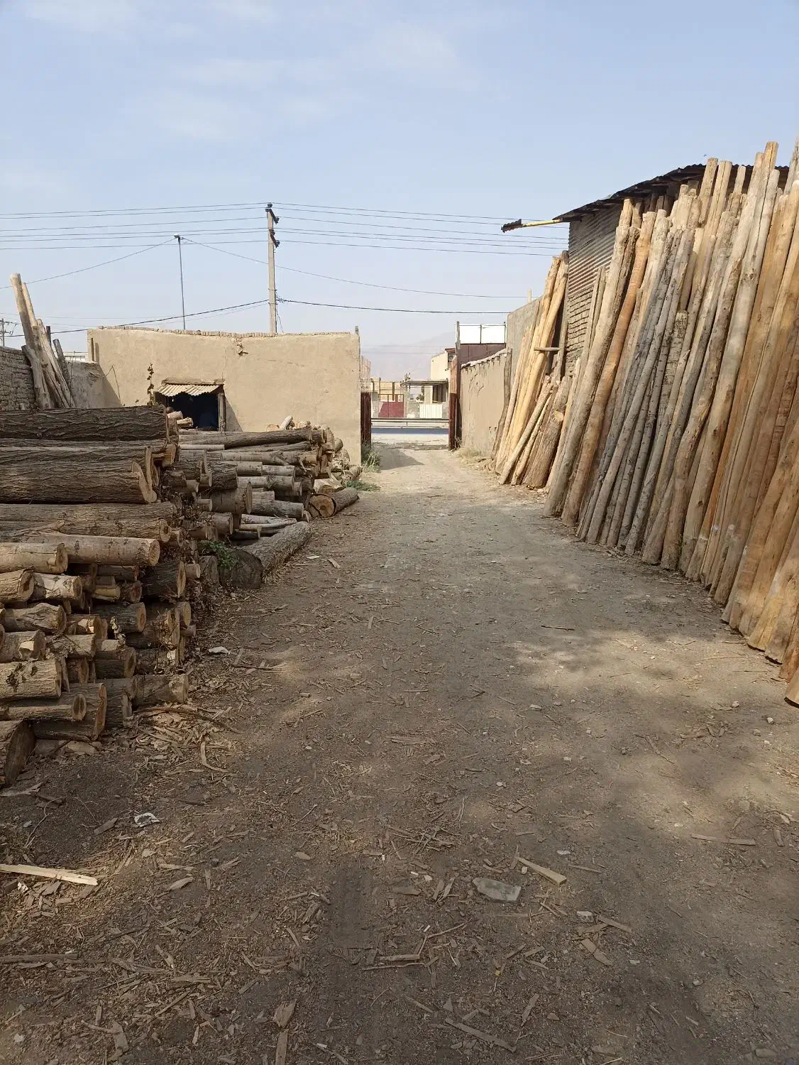 چوب|خدمات باغبانی و درختکاری|خرمآباد, |دیوار