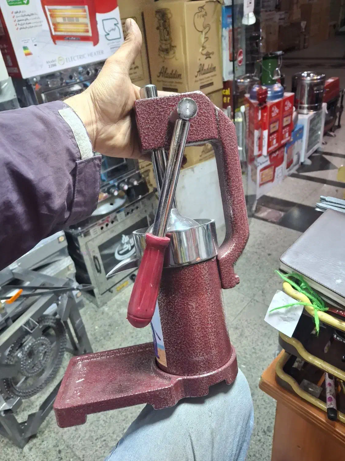 آب انار گیر دستی اب لیمو|آبمیوه‌گیر و آب‌مرکبات‌گیر|تبریز, |دیوار