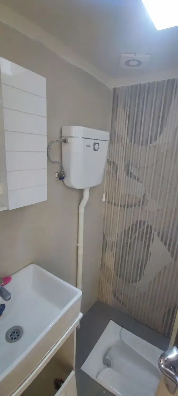 120 متر نوساز تخلیه با پارکینگ و آسانسور  کسری