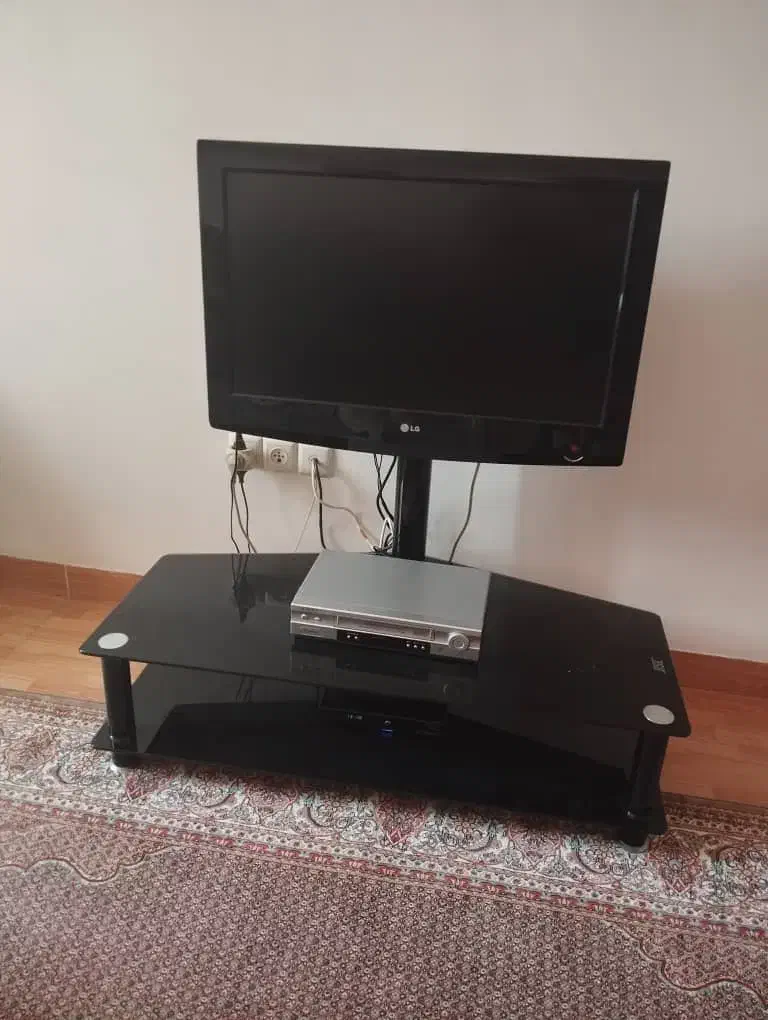 میز وتلویزیون|تلویزیون و پروژکتور|ارومیه, |دیوار