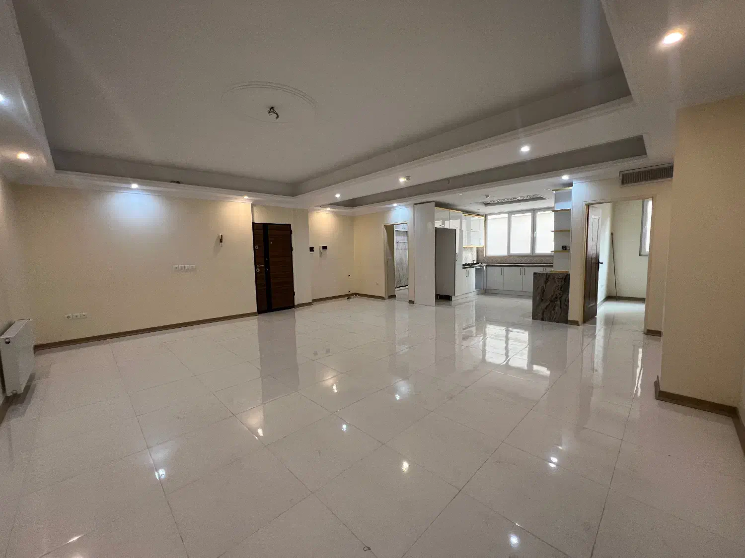 اپارتمان حدود۱۲۰ متری سه خواب فول|اجارهٔ آپارتمان|تهران, شهید اسدی|دیوار