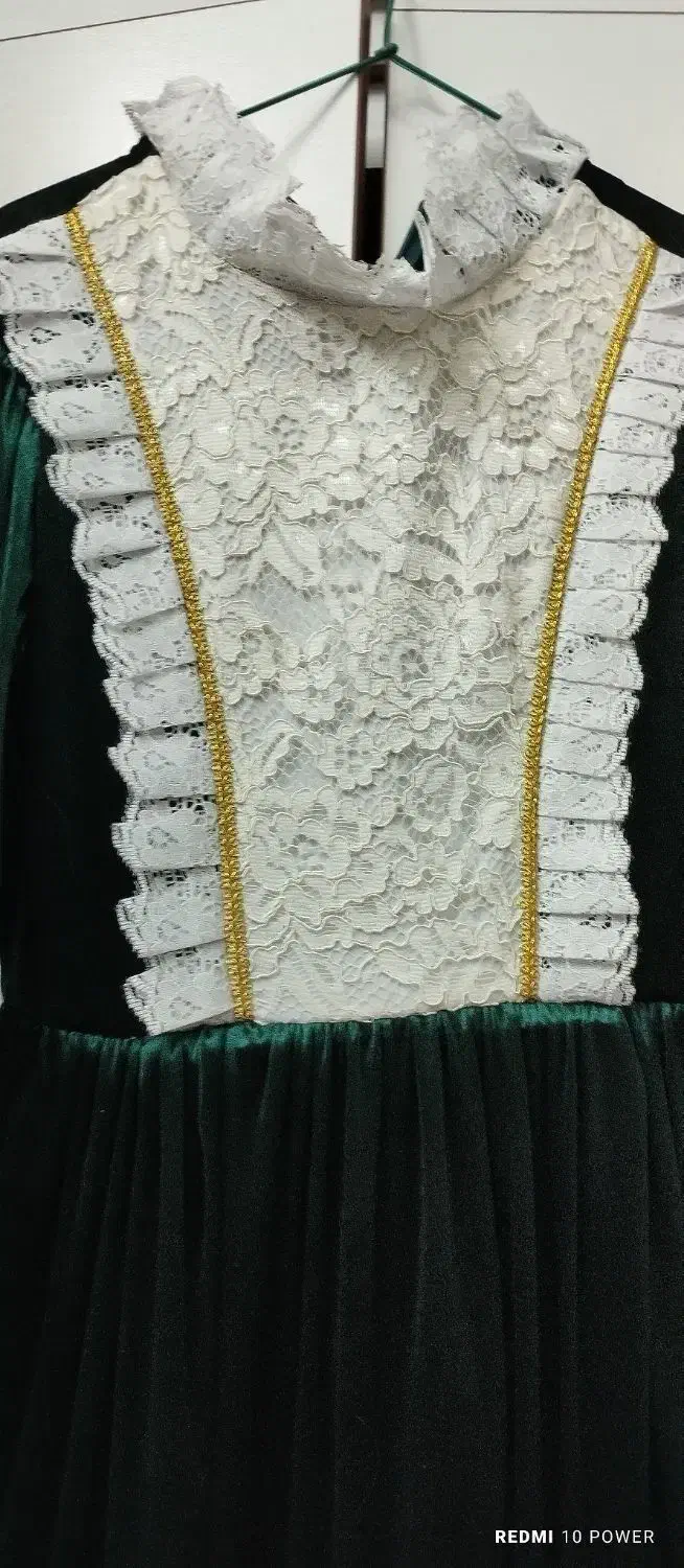 لباس|لباس|کاشان, دانش|دیوار