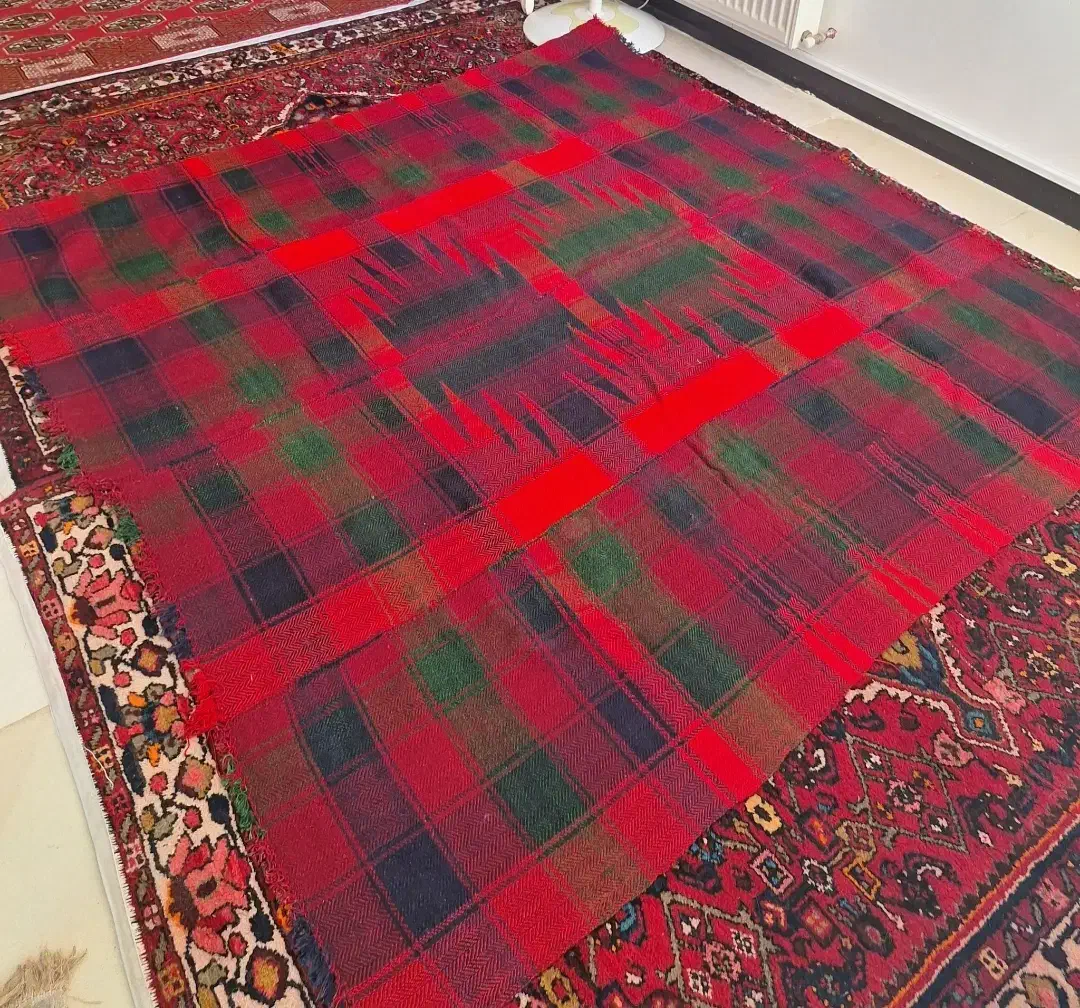 جاجیم|گلیم، جاجیم، گبه|قم, بنیاد|دیوار