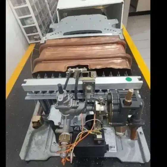 برای استخدام نیرو اقا خوش اخلاق خوش قد|استخدام خدمات فروشگاه و رستوران|بندر ماهشهر, |دیوار