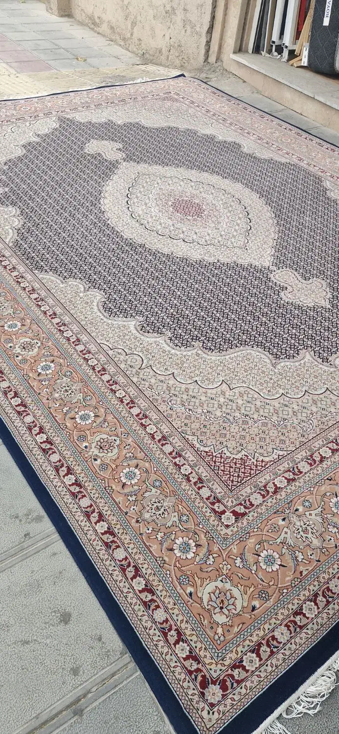 دو عدد فرش ۱۲ متری|فرش|صحنه, |دیوار