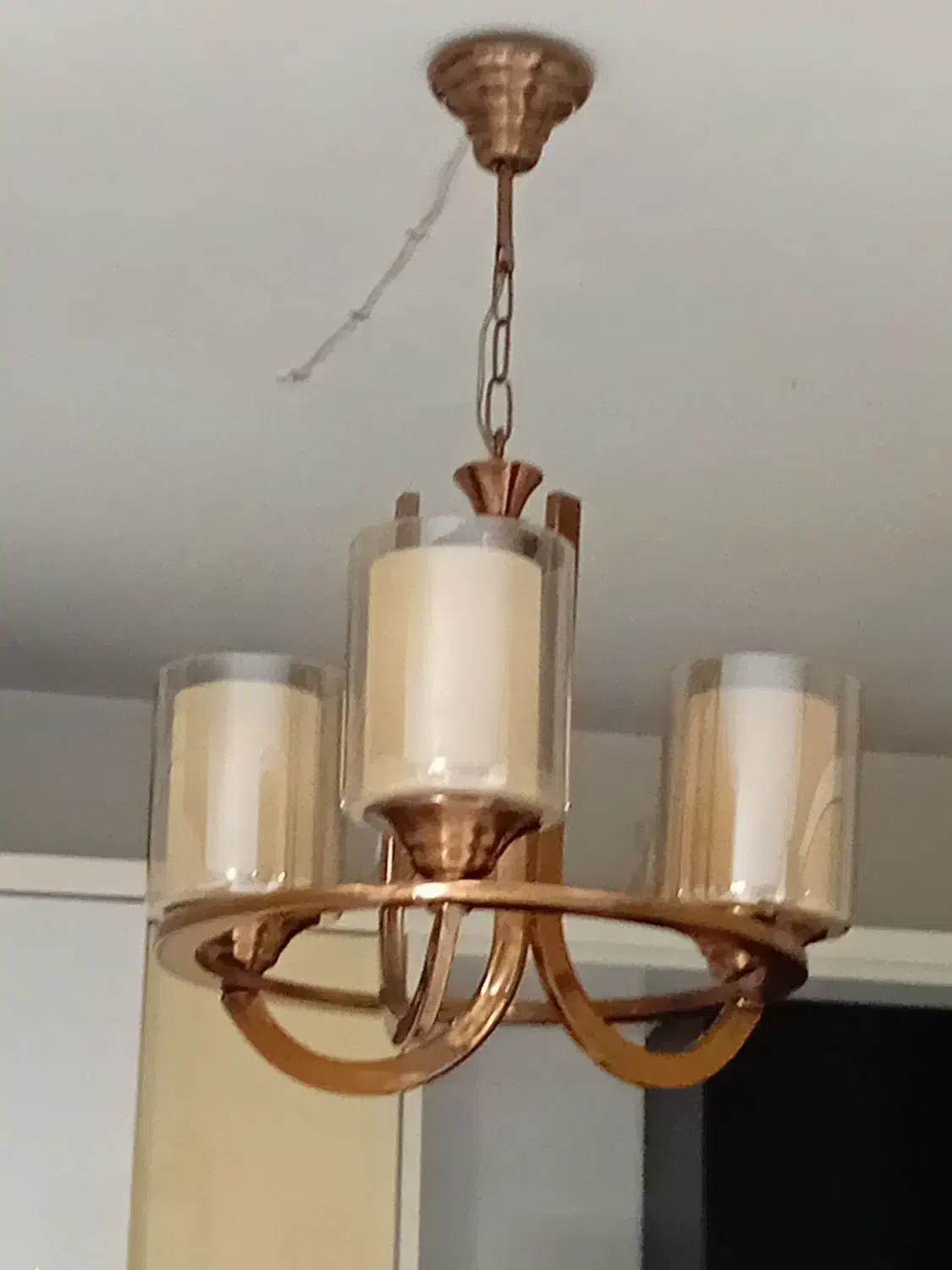 لوستر سه شعله|لوستر و چراغ آویز|قدس, شهرقدس|دیوار