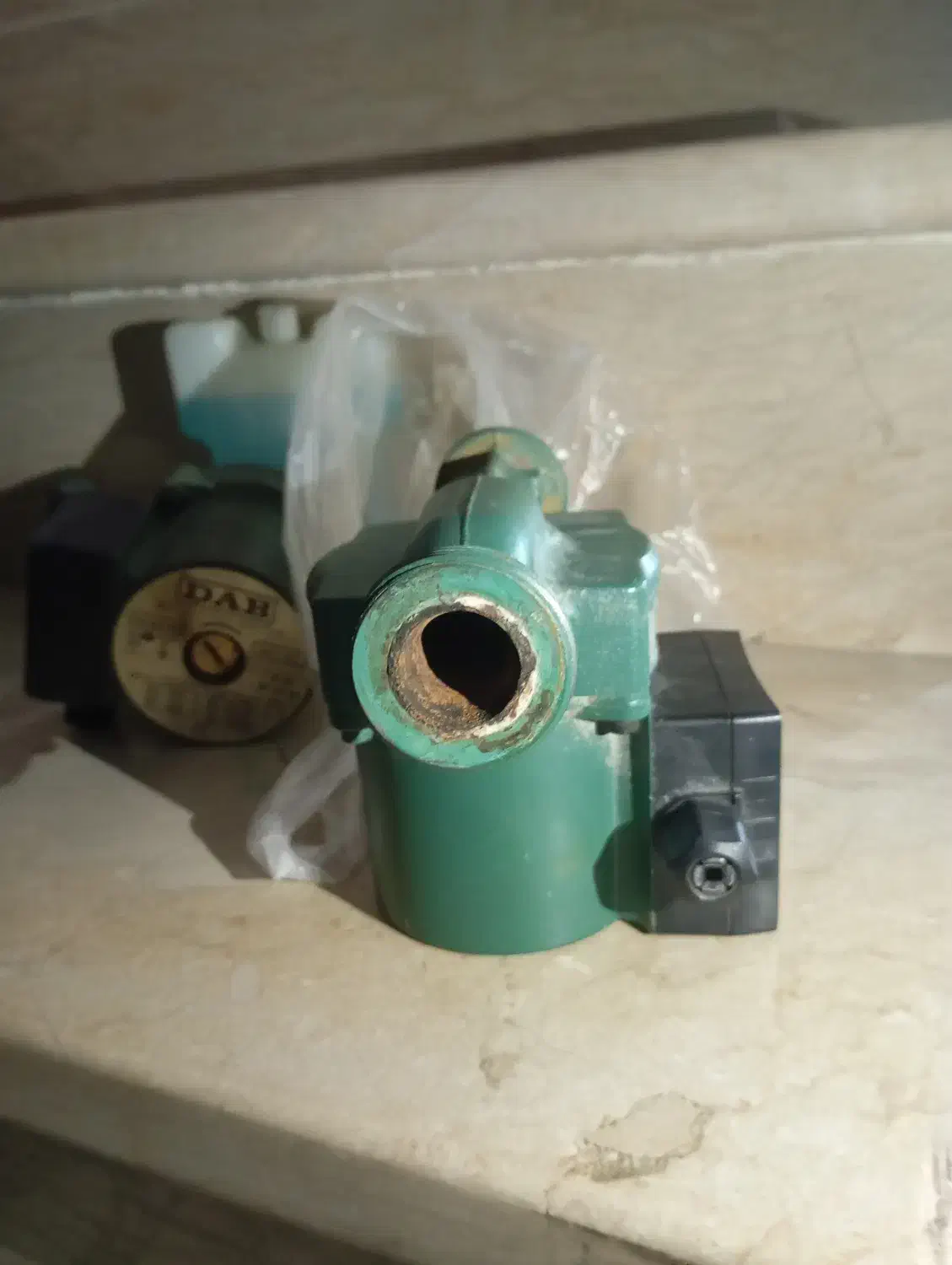 دو عدد پمپ|آبگرمکن، پکیج، شوفاژ|تبریز, |دیوار