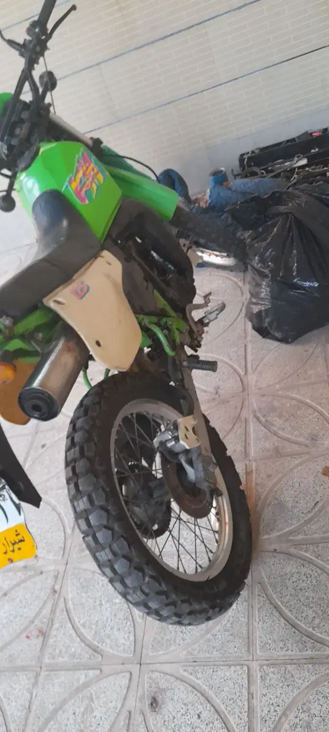 کاوازاکی کمیکس  ۱۲۵|موتورسیکلت|کوهپایه, |دیوار