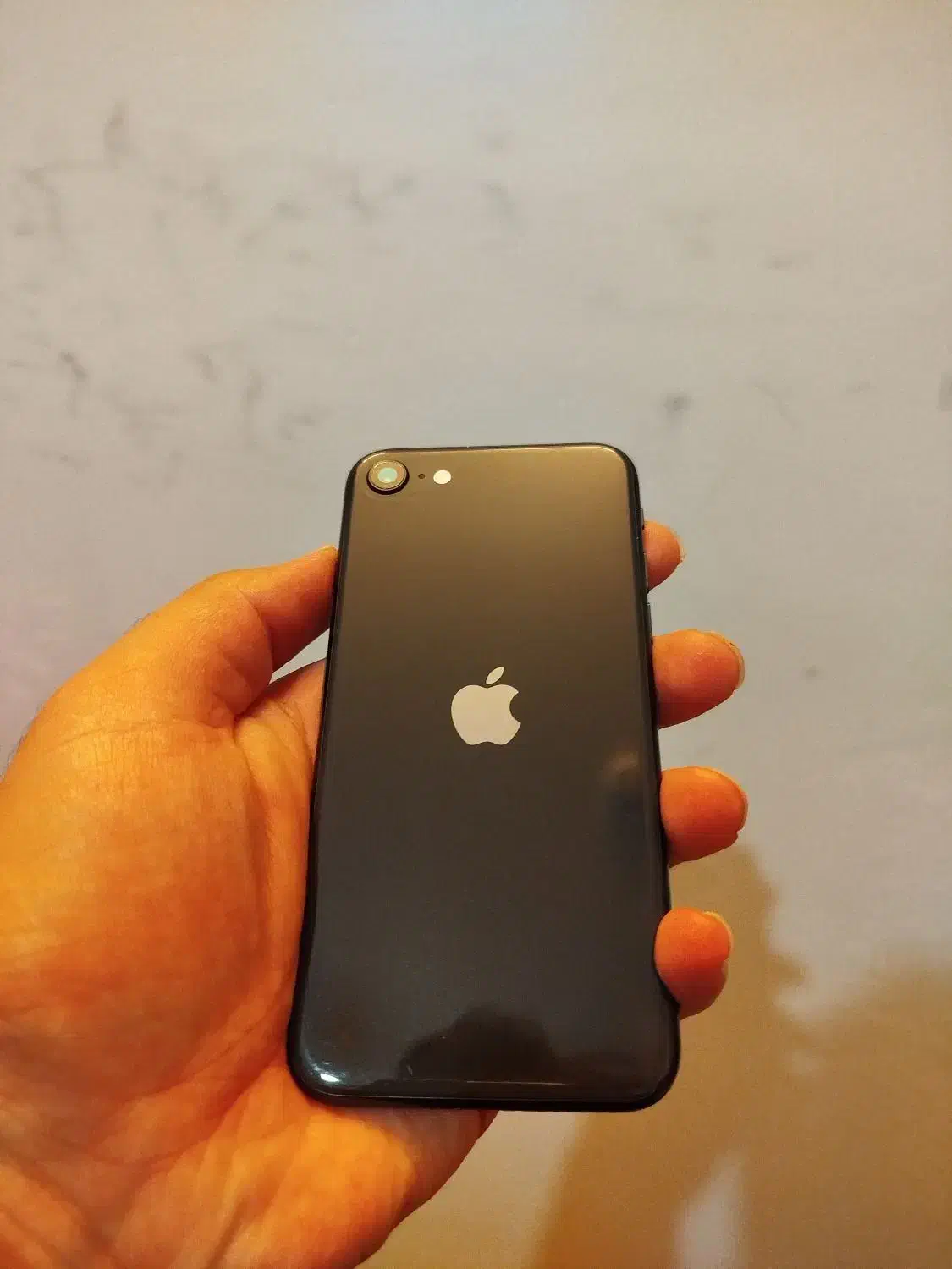 iPhone SE 2020 128G|موبایل|قم, بلوار امین و ساحلی|دیوار