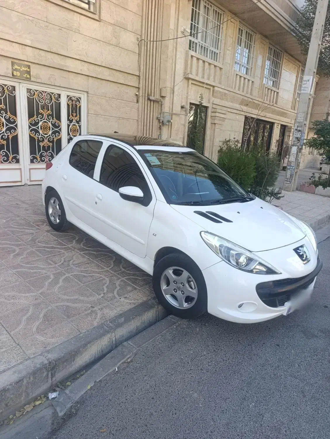 پژو۲۰۷پانا|خودرو سواری و وانت|فردیس, شهرک شهید حسینی|دیوار