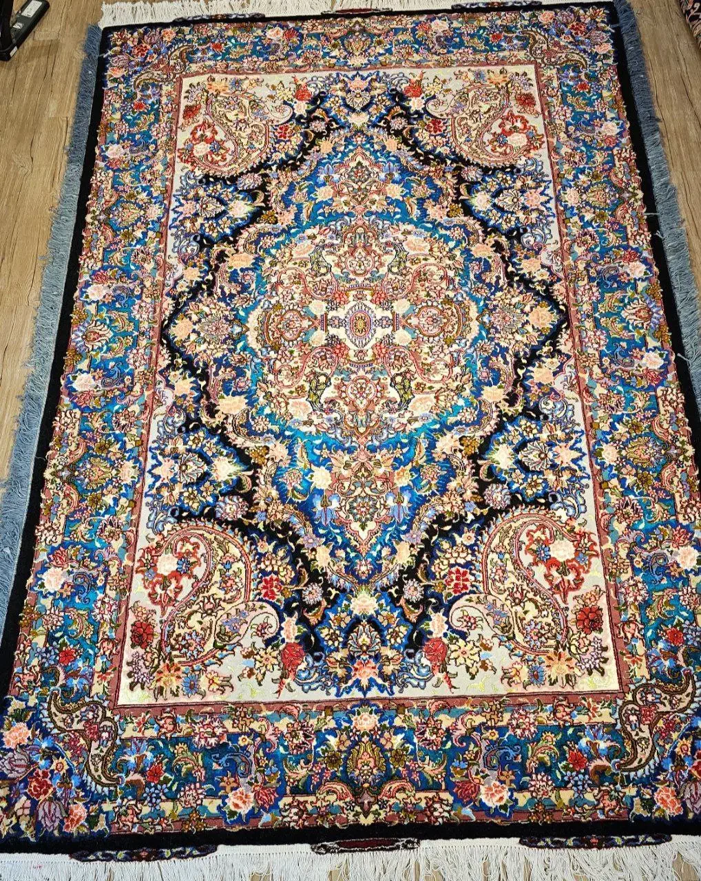 خاص و زیبا فرش دستباف ۶ متری اعلا بافت|فرش|تبریز, |دیوار