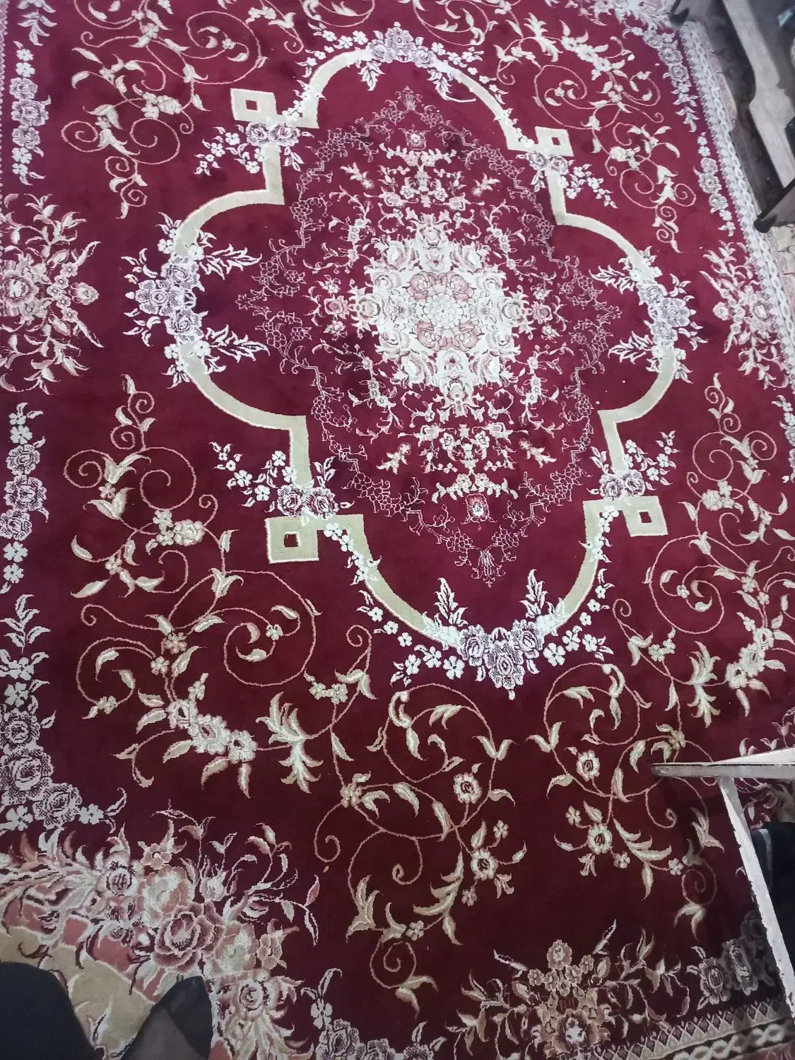 فروشفوریبهعلتجابهجایی|فرش|قدس, شهرقدس|دیوار