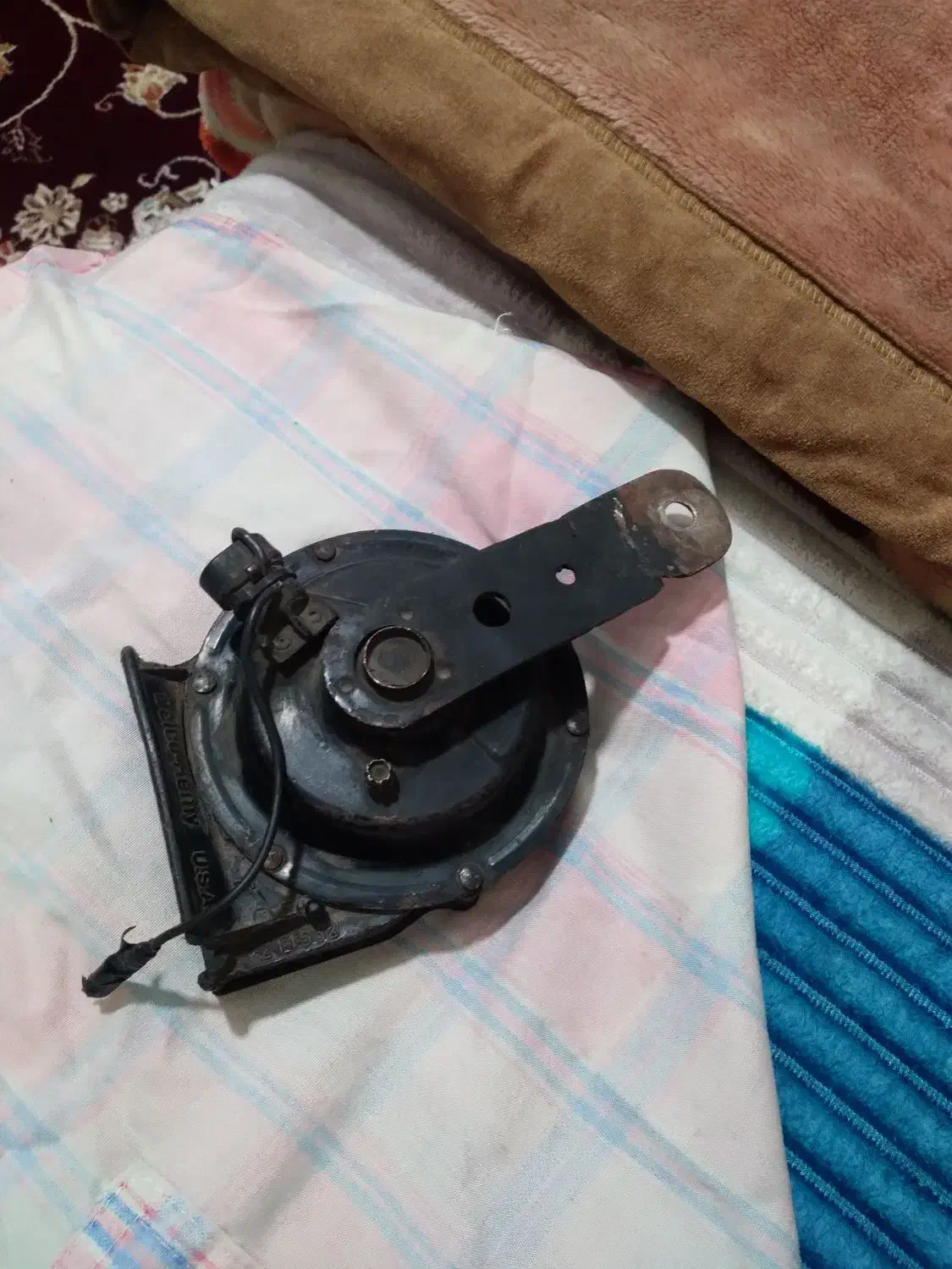 بوق کاپریسی(کتابی)|قطعات یدکی و لوازم جانبی|شیراز, باغ تخت|دیوار