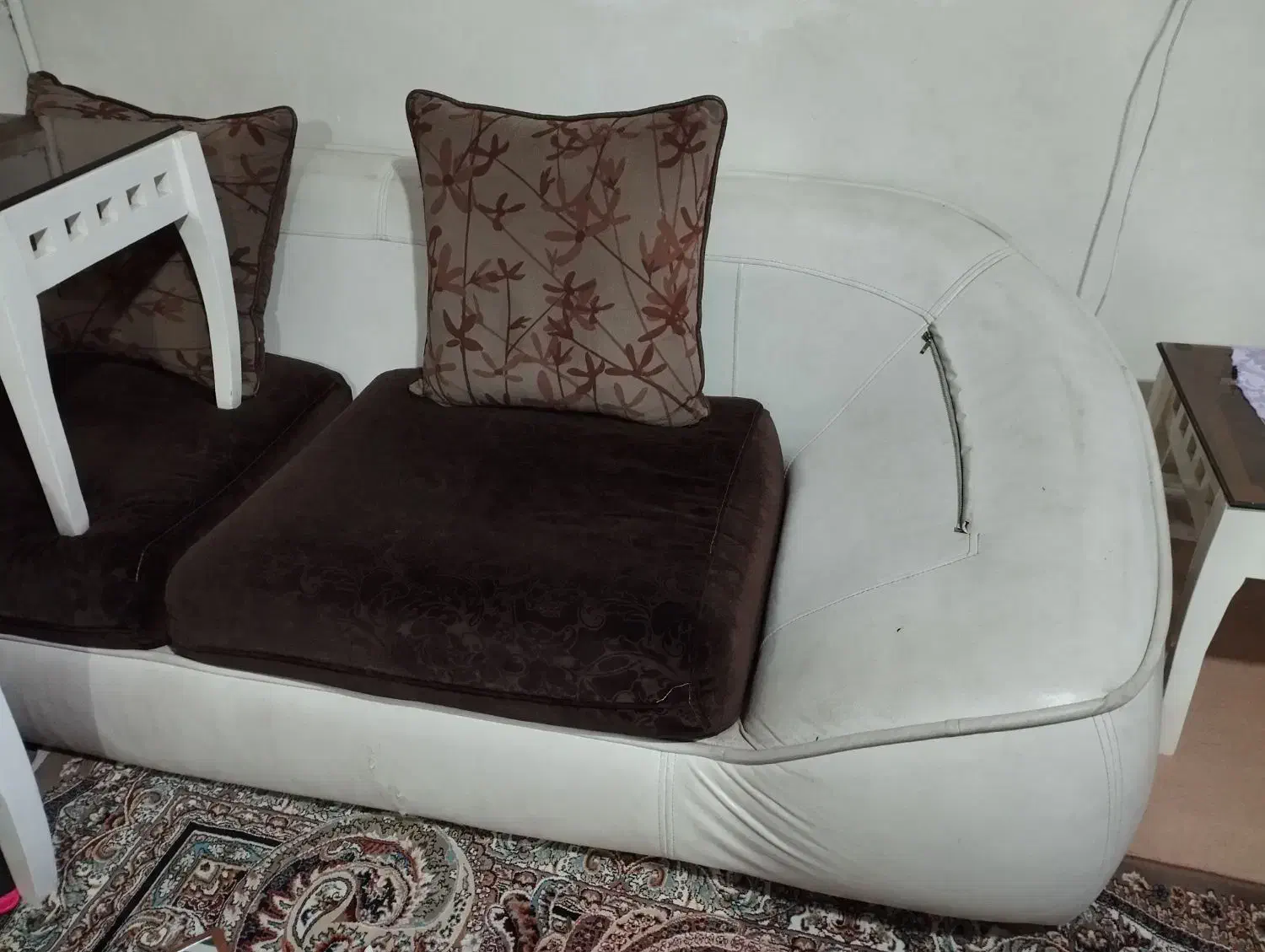 مبل|مبلمان خانگی و میز عسلی|باغستان, |دیوار