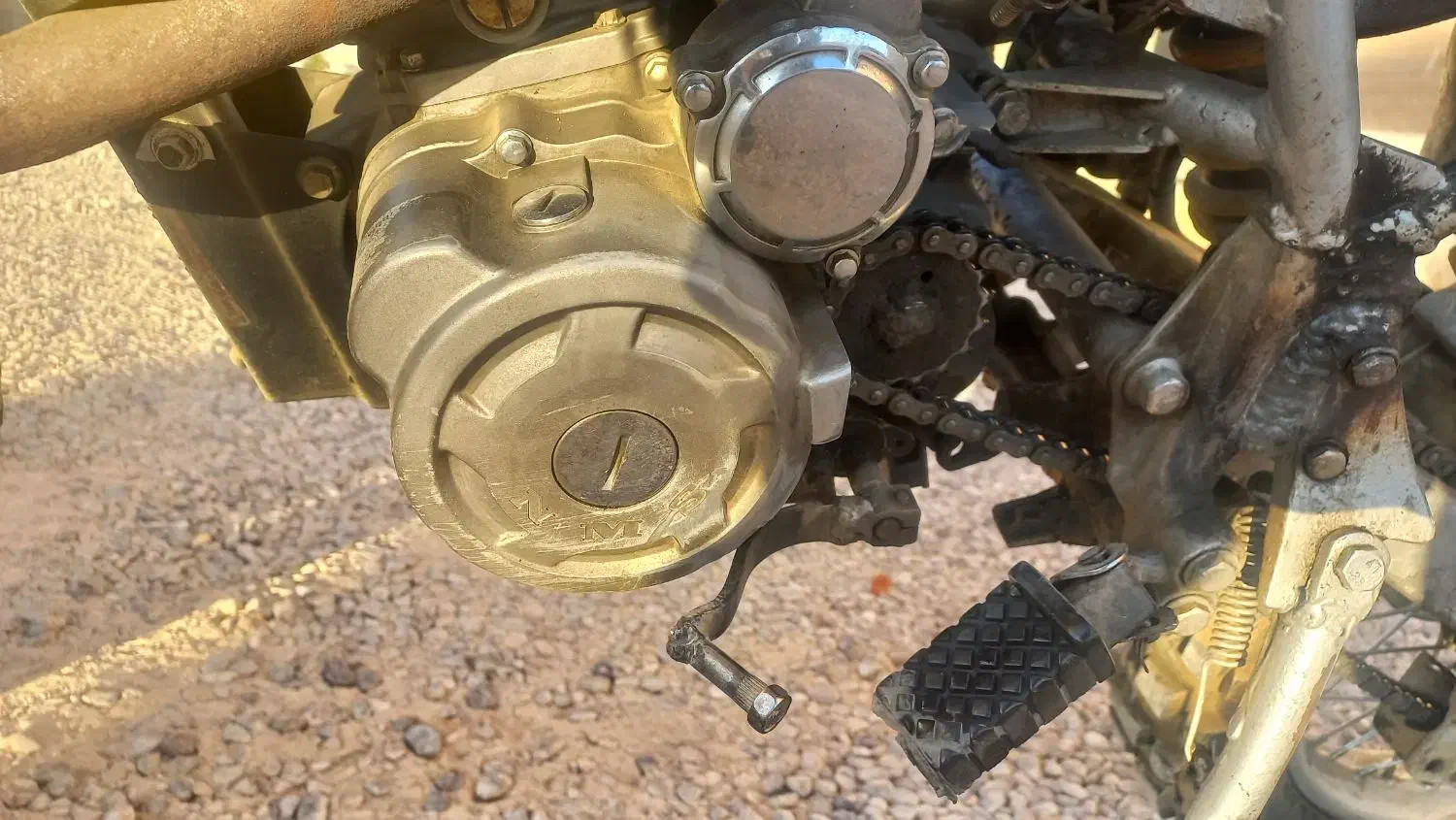 موتور تریل شاتون زده|موتورسیکلت|شیراز, شهرک گلدشت حافظ‎|دیوار