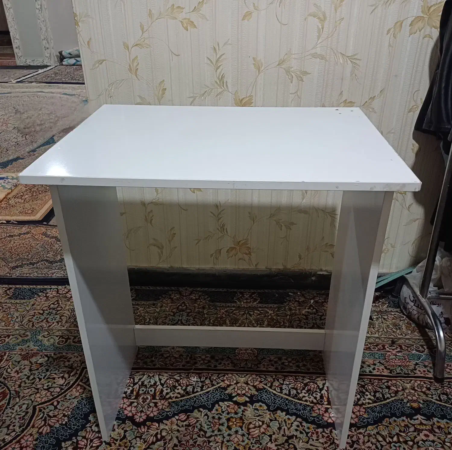 میز چرخ خیاطی|میز تحریر و کامپیوتر|کرمان, |دیوار