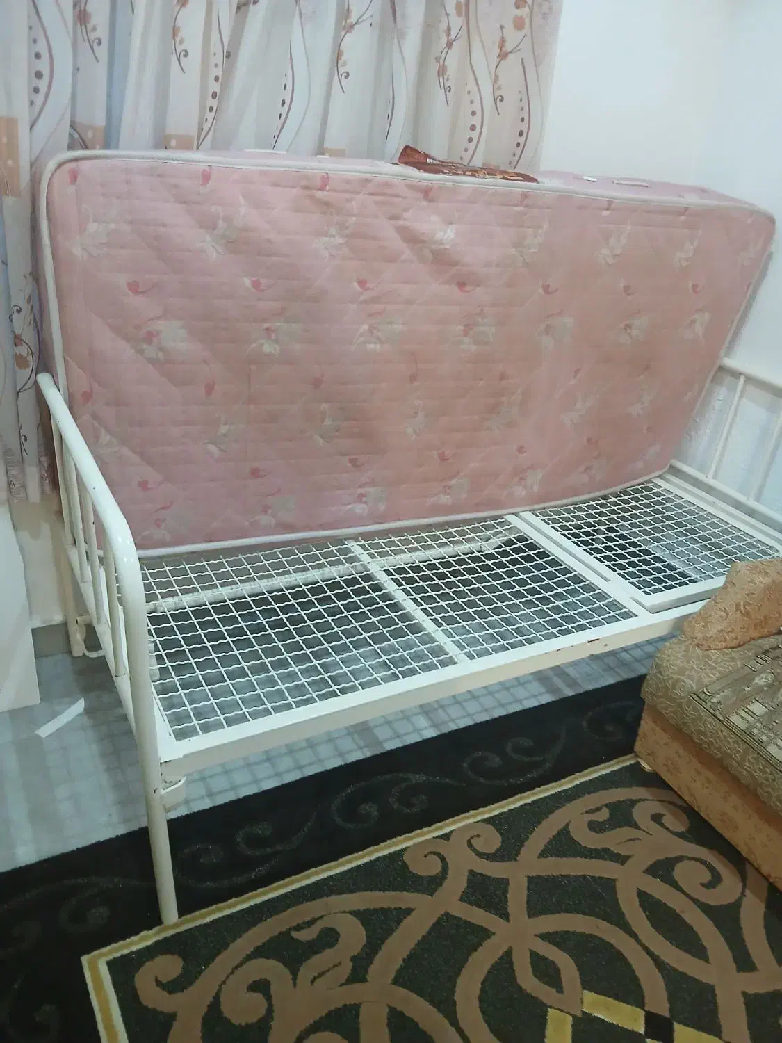 تخت بیمارستانی|تخت و سرویس خواب|بندر انزلی, میان پشته|دیوار